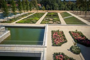 Písečné Zámecký park 4